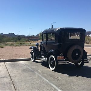 Meet your Posher, Abiel